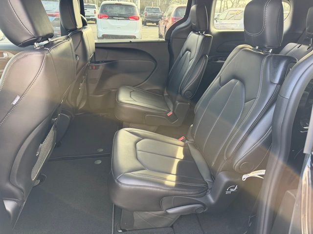 2026 Chrysler Pacifica Select FWD - 22990454 - 19