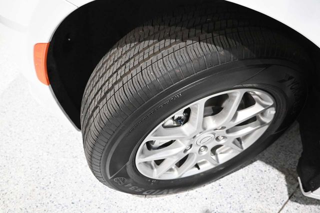 2026 Chrysler Voyager LX FWD - 23033023 - 10