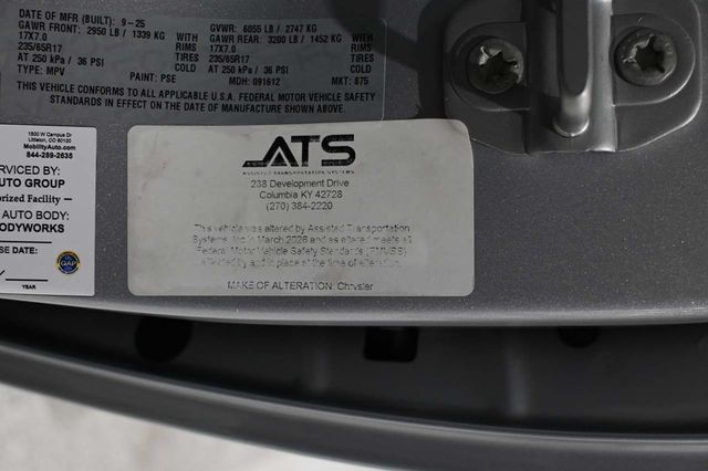2026 Chrysler Voyager LX FWD - 23033024 - 30