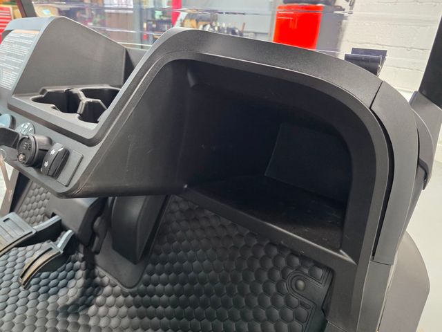 2026 E-Z-GO RXV 4 SUMMIT X ELiTE LITHIUM  - 22987513 - 33