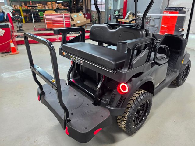 2026 E-Z-GO RXV 4 SUMMIT X ELiTE LITHIUM  - 22987513 - 35