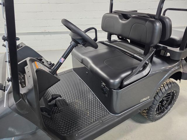 2026 E-Z-GO RXV 4 SUMMIT X ELiTE LITHIUM  - 22987551 - 11