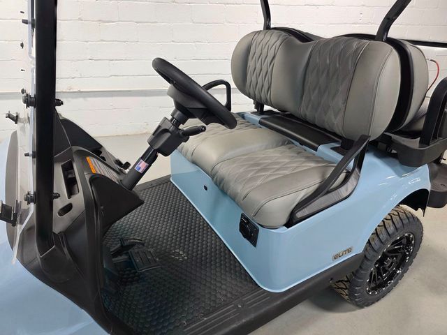 2026 E-Z-GO RXV 4 SUMMIT XT ELiTE LITHIUM  - 22987527 - 11