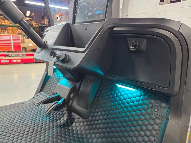 2026 E-Z-GO RXV 4 SUMMIT XT ELiTE LITHIUM  - 22987527 - 26