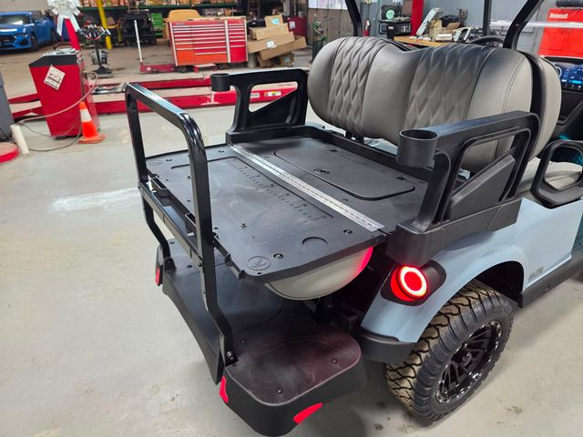 2026 E-Z-GO RXV 4 SUMMIT XT ELiTE LITHIUM  - 22987527 - 34