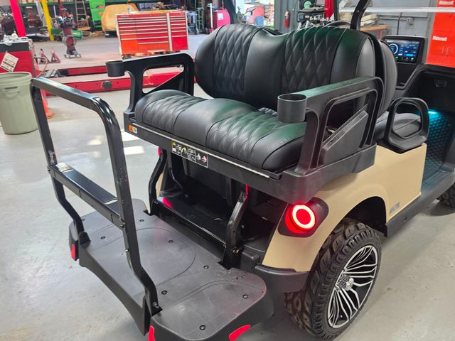 2026 E-Z-GO RXV 4 SUMMIT XT ELiTE LITHIUM  - 23029234 - 31