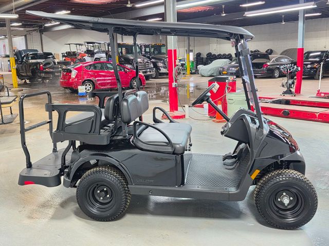 2026 E-Z-GO RXV VALOR 4 S  - 22971202 - 5