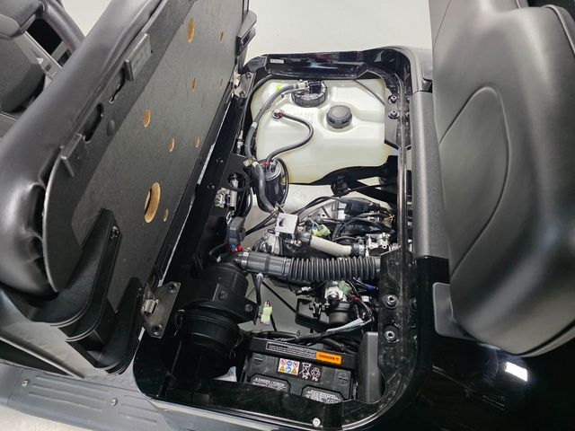 2026 E-Z-GO RXV VALOR 4 S  - 22971208 - 11