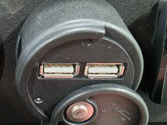 2026 E-Z-GO RXV VALOR 4 S  - 22971208 - 16