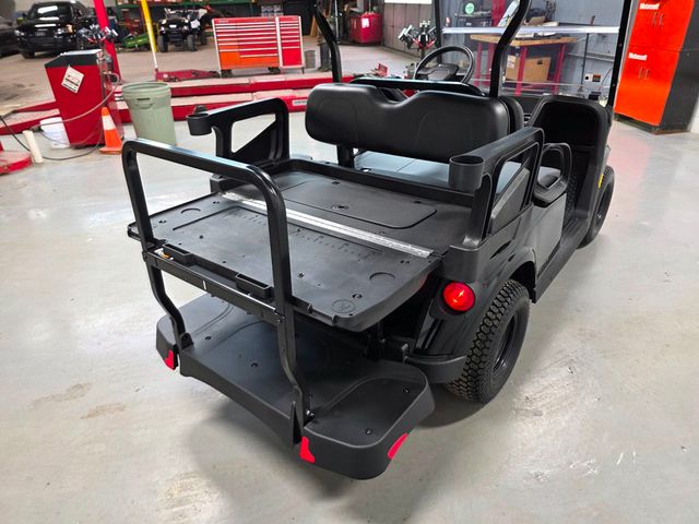 2026 E-Z-GO RXV VALOR 4 S  - 22971208 - 25