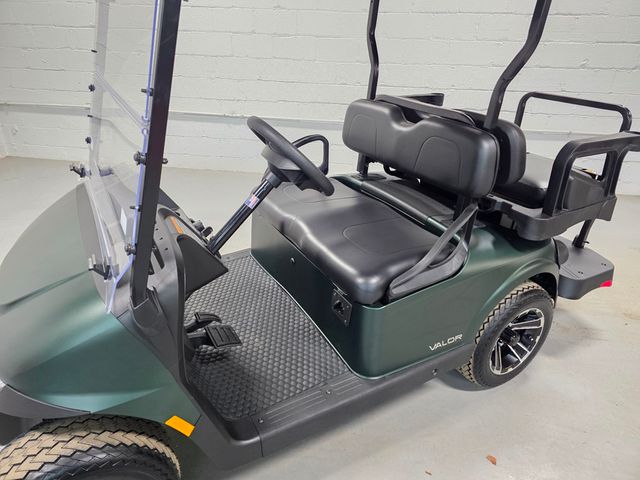 2026 E-Z-GO RXV VALOR 4 S+  - 22971191 - 13