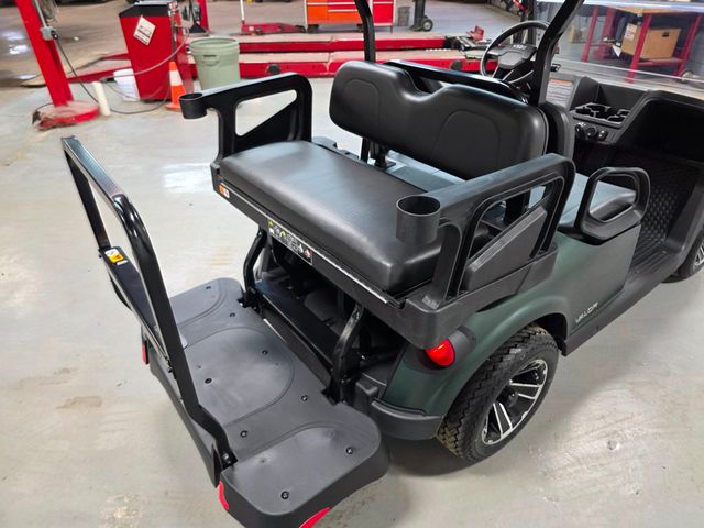 2026 E-Z-GO RXV VALOR 4 S+  - 22971191 - 27