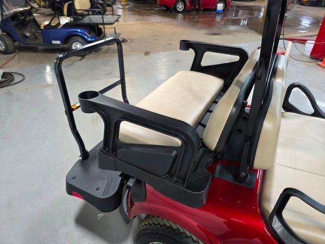 2026 E-Z-GO RXV VALOR 4 S+  - 22971196 - 22