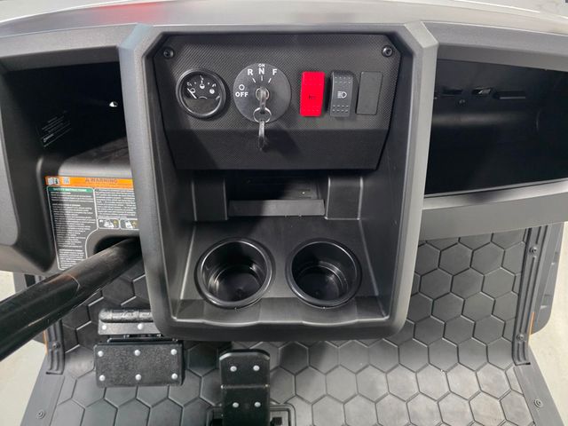 2026 E-Z-GO VALOR 6  - 22973108 - 14