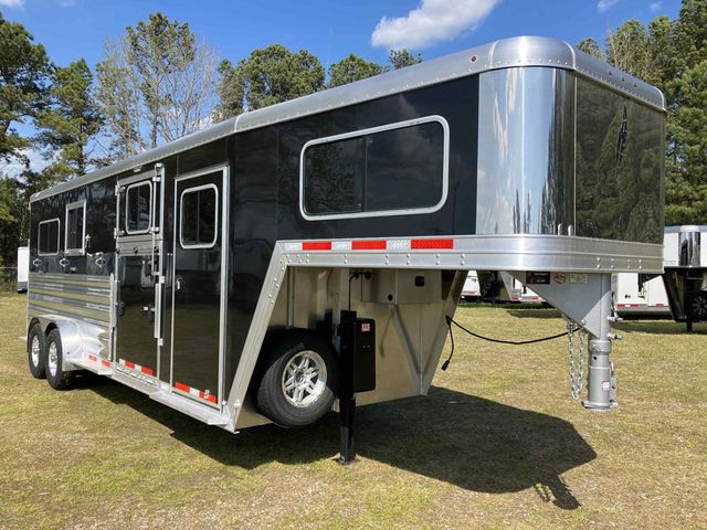 2026 Featherlite 2+1 Straight Load w/ Box Stall  - 23006425 - 1