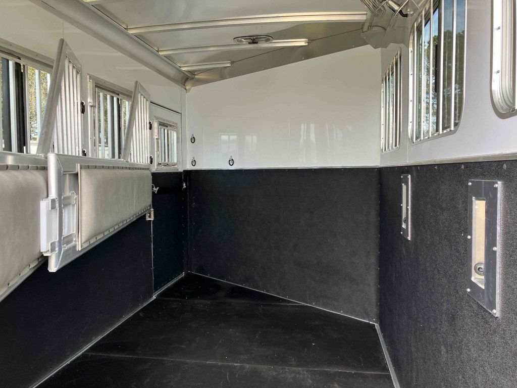 2026 Featherlite 3 Horse Slant Load 9400 Model  - 23002788 - 10