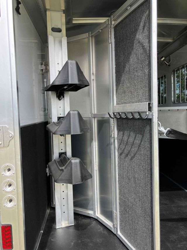 2026 Featherlite 3 Horse Slant Load 9400 Model  - 23002788 - 7