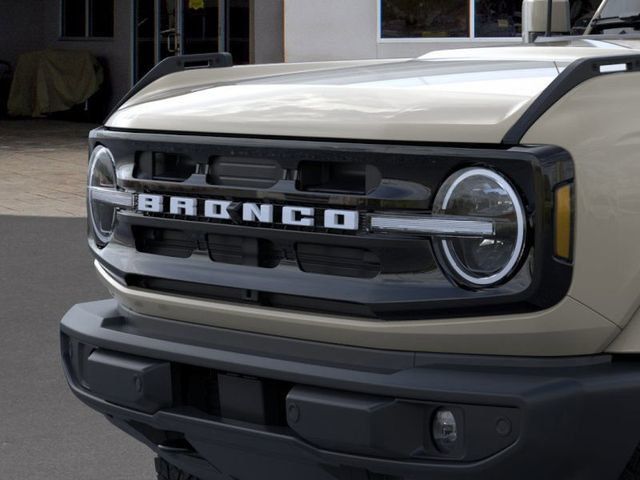 2026 Ford Bronco Outer Banks 4 Door 4x4 - 23006623 - 18