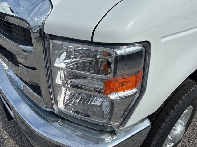 2026 Ford E-Series Cutaway Base - 22964497 - 9