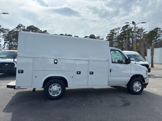2026 Ford E-Series Cutaway Base - 22964497 - 1