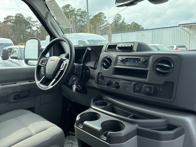 2026 Ford E-Series Cutaway Base - 22964497 - 26