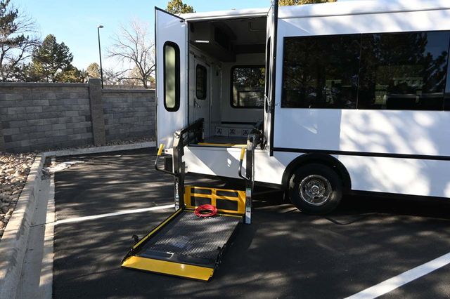 2026 Ford E-Series Cutaway E-450 SD TPSV Mobility Handicap Shuttle - 22983154 - 15