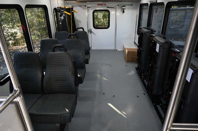2026 Ford E-Series Cutaway E-450 SD TPSV Mobility Handicap Shuttle - 22983154 - 20
