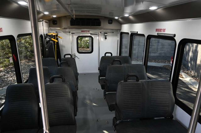 2026 Ford E-Series Cutaway E-450 SD TPSV Mobility Handicap Shuttle - 22983154 - 21