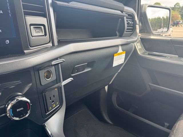 2026 Ford F-150 XLT 4WD SuperCrew 5.5' Box - 23060739 - 25