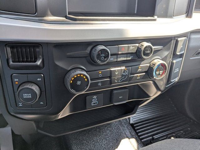 2026 Ford Super Duty F-250 SRW Crew Cab - 22907736 - 23