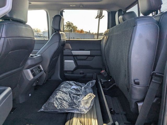 2026 Ford Super Duty F-250 SRW Crew Cab Pickup - 22942688 - 11