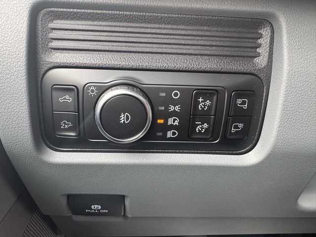 2026 Ford Super Duty F-350 DRW  - 22947638 - 17