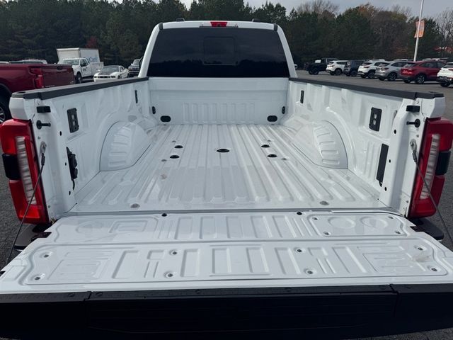 2026 Ford Super Duty F-350 DRW  - 22947638 - 36