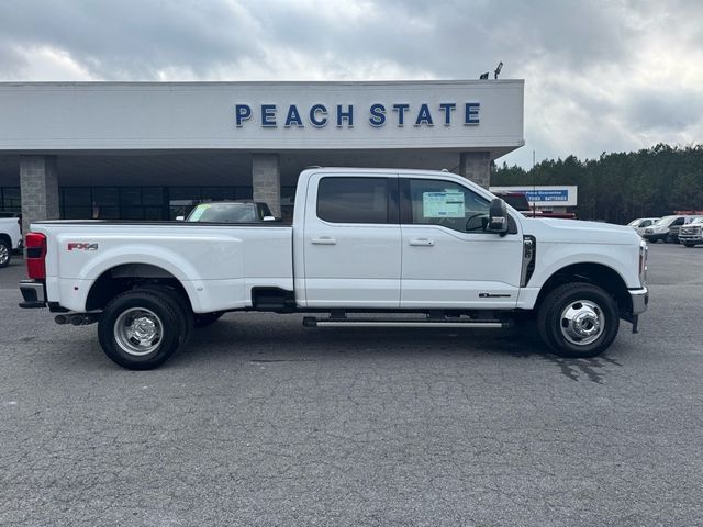 2026 Ford Super Duty F-350 DRW XLT 4WD Crew Cab 8' Box - 22968824 - 0