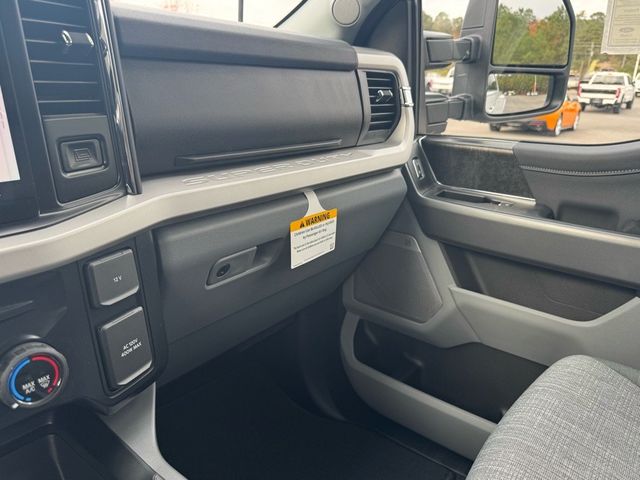 2026 Ford Super Duty F-350 DRW XLT 4WD Crew Cab 8' Box - 22968824 - 27