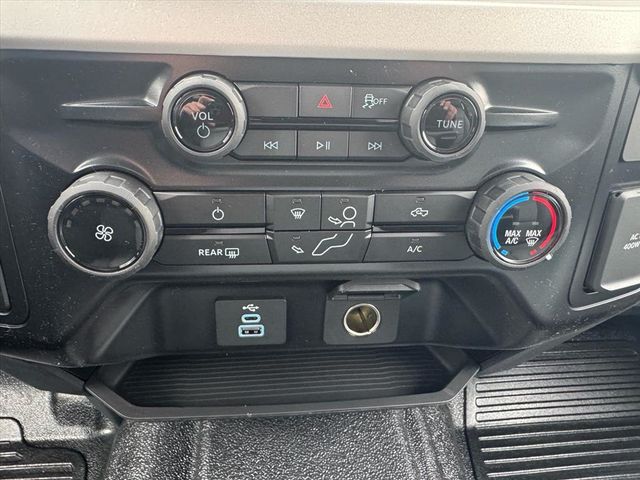 2026 Ford Super Duty F-350 DRW Cab-Chassis  - 22956775 - 21