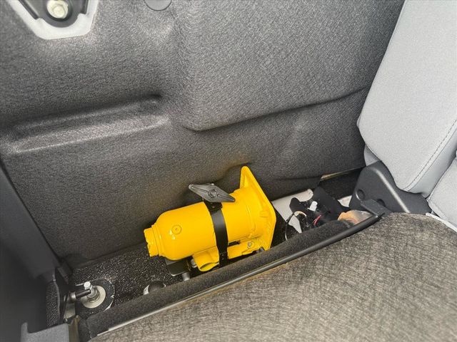 2026 Ford Super Duty F-350 DRW Cab-Chassis  - 22956775 - 30