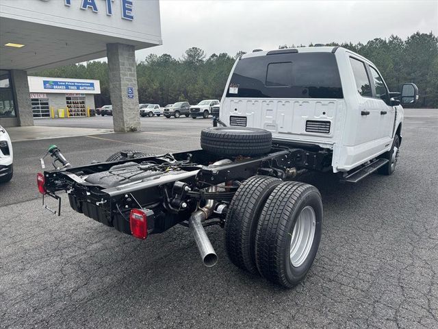 2026 Ford Super Duty F-350 DRW Cab-Chassis  - 22956775 - 7