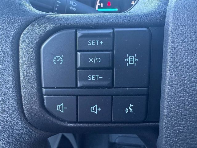 2026 Ford Super Duty F-350 DRW Cab-Chassis  - 22968641 - 21