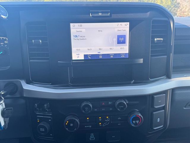 2026 Ford Super Duty F-350 DRW Cab-Chassis  - 22968641 - 26