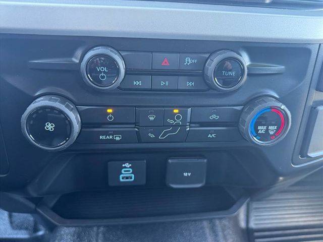 2026 Ford Super Duty F-350 DRW Cab-Chassis  - 22968641 - 30