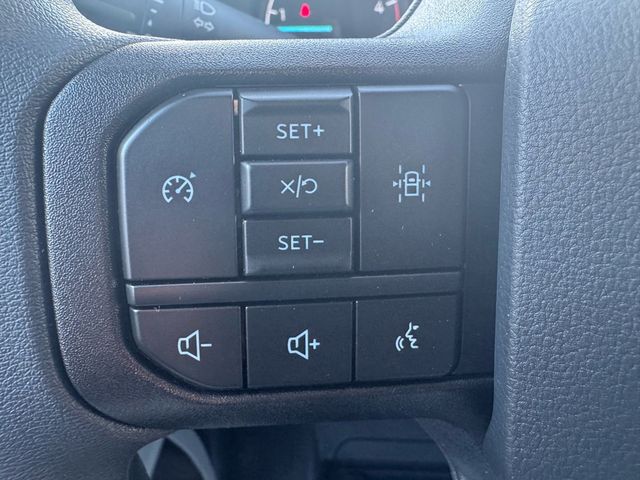 2026 Ford Super Duty F-350 DRW Cab-Chassis XL 4WD Crew Cab 179" WB 60" CA - 22928906 - 15