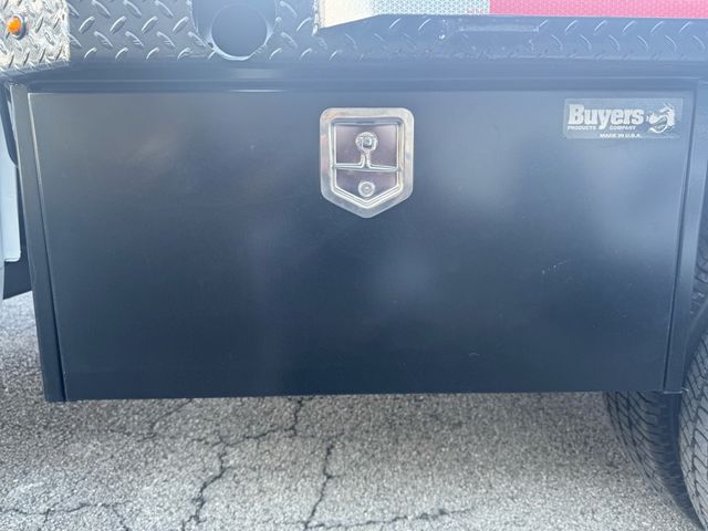 2026 Ford Super Duty F-350 DRW Cab-Chassis XL 4WD Crew Cab 179" WB 60" CA - 22928906 - 34