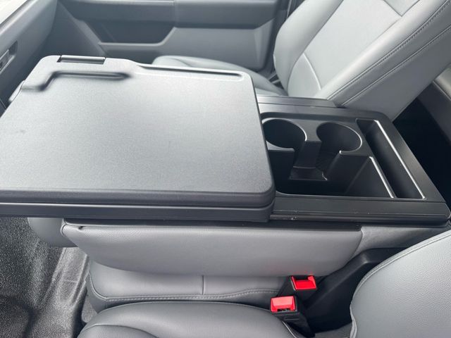 2026 Ford Super Duty F-450 DRW Cab-Chassis  - 22944464 - 24