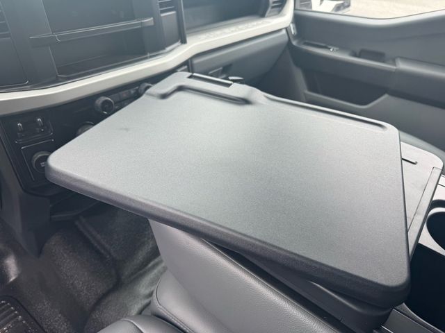 2026 Ford Super Duty F-450 DRW Cab-Chassis  - 22944464 - 25