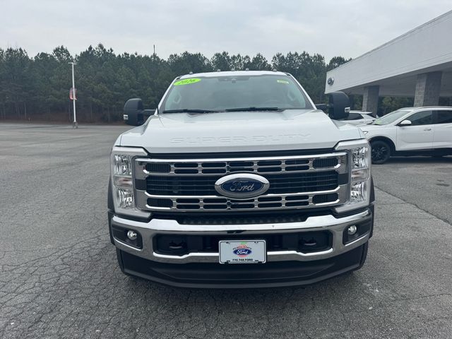 2026 Ford Super Duty F-450 DRW Cab-Chassis  - 22944464 - 2