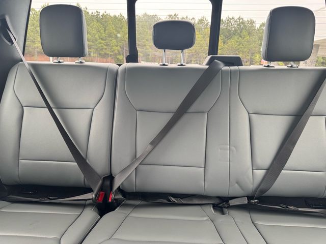 2026 Ford Super Duty F-450 DRW Cab-Chassis  - 22944464 - 39