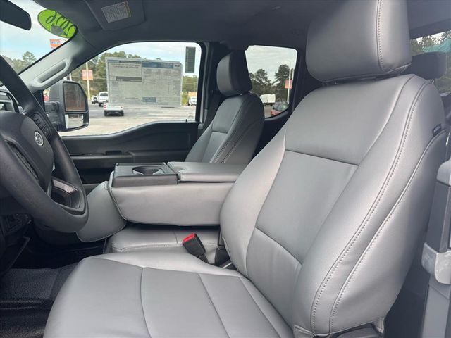 2026 Ford Super Duty F-450 DRW Cab-Chassis  - 22968598 - 21