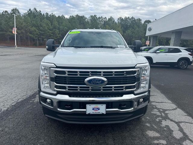 2026 Ford Super Duty F-450 DRW Cab-Chassis  - 22968598 - 2