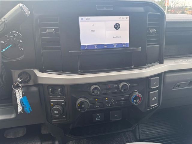 2026 Ford Super Duty F-450 DRW Cab-Chassis  - 22968598 - 29